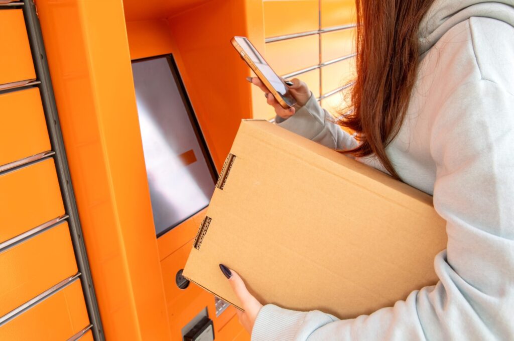 Kontejnerové lodě a objemové slevy srážejí cenu dopravy jednoho kusu oblečení z Asie na minimum.